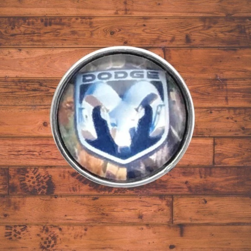 Dodge Snap Button